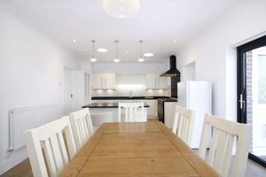 Kitchen/Diner- click for photo gallery